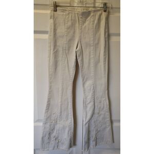 Chelsea & Violet Women's Embroidered Pull-On Flare Jeans, Size Large
